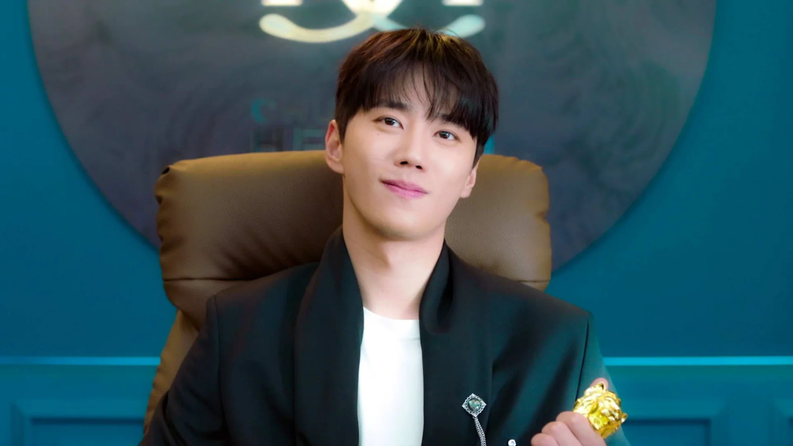 Lee Jun Young é confirmado como protagonista do drama de fantasia “The New Employee Chairman Kang”