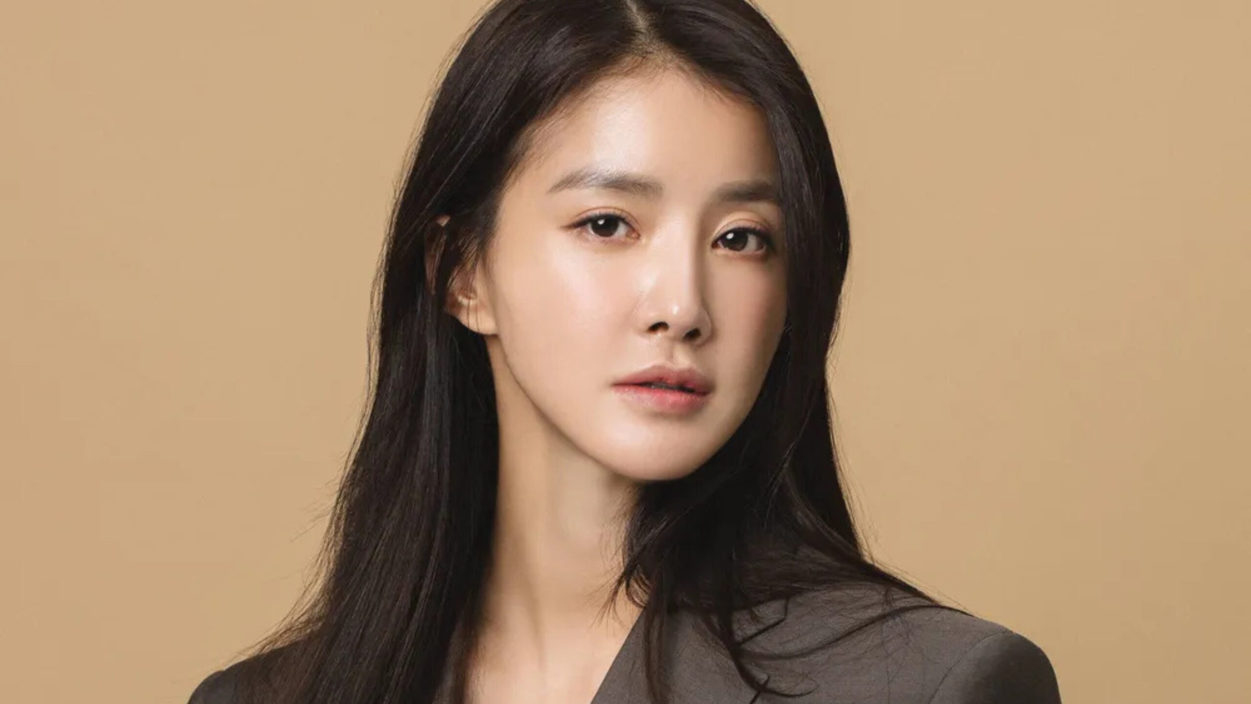 Lee Si Young pode estrelar novo drama de Shin Woo Cheol