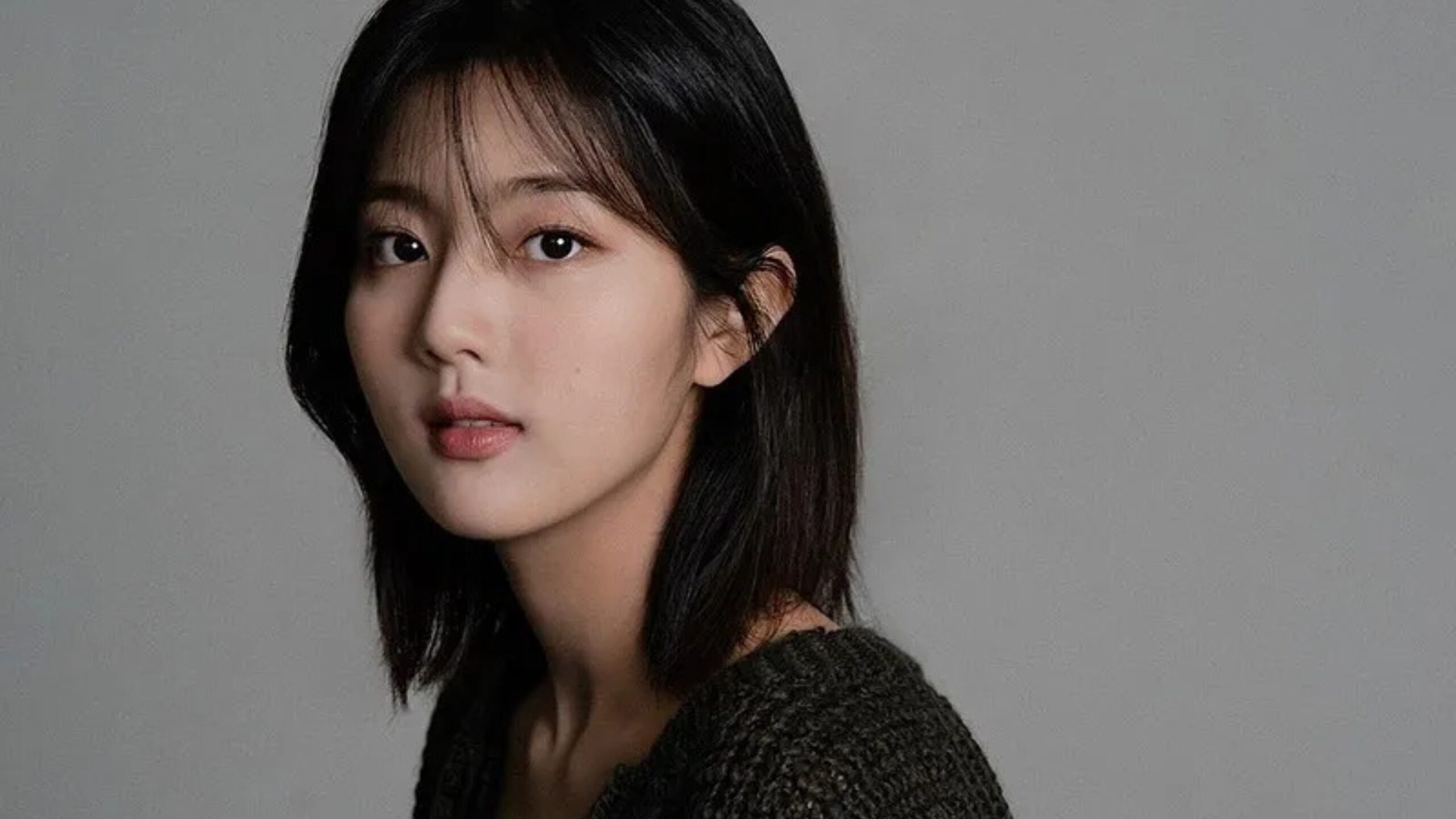 Shin Eun Soo assina com a Management SOOP