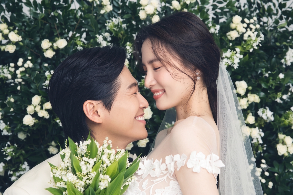 Namkoong Min e Jin Ah Reum dão as boas-vindas ao primeiro filho