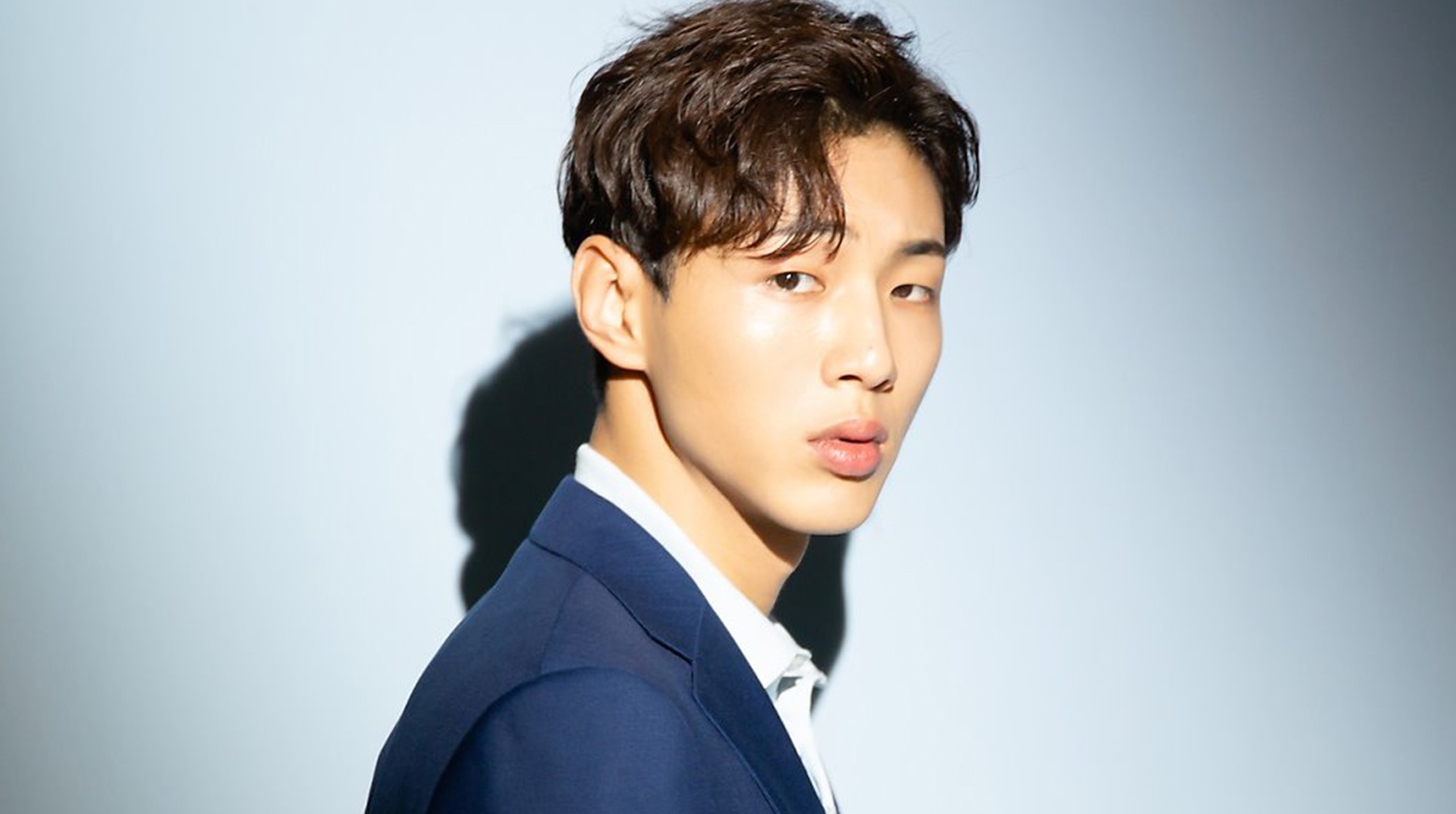 Antiga agência de Ji Soo é condenada a pagar 880 milhões de wons por saída de “River Where the Moon Rises”