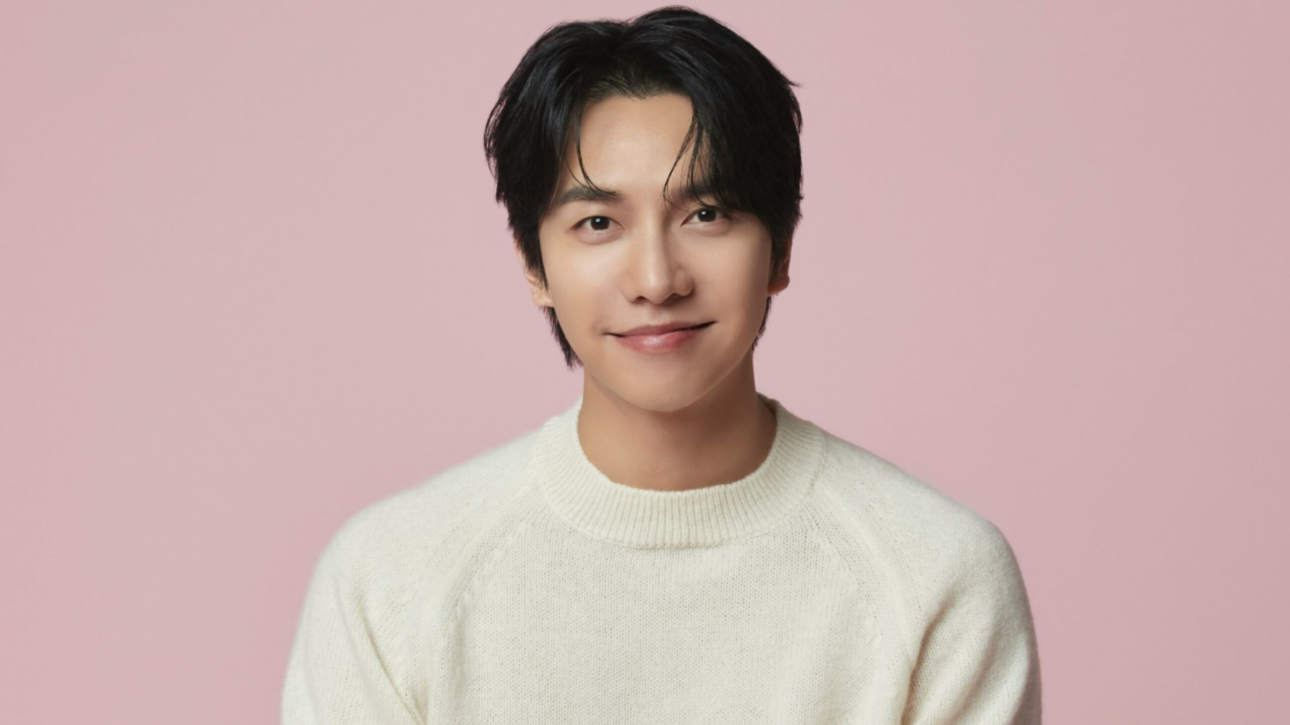 Lee Seung Gi enfrenta impasse para acessar prédio de R$ 9,4 bilhões de wons após disputa com construtora